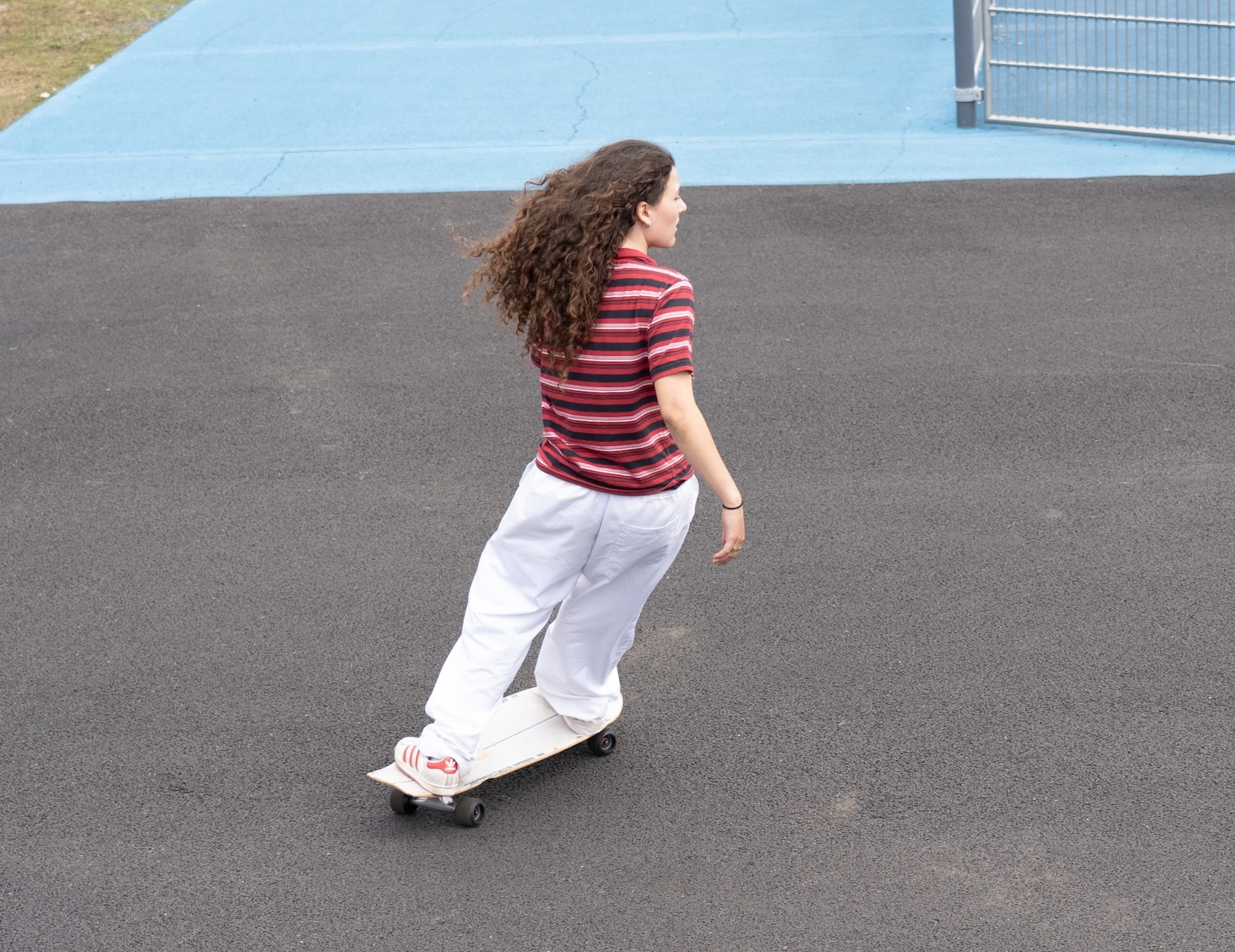 manusurf surfcamp surfskate